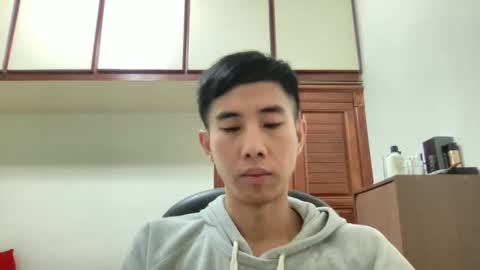 Snapshot of zseszsesz chatting on February 2025 03:17:02 PM Z online show from February 2025 03:17:02 PM