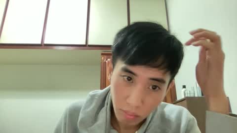 Snapshot of zseszsesz chatting on February 2025 03:08:01 PM Z online show from February 2025 03:08:01 PM