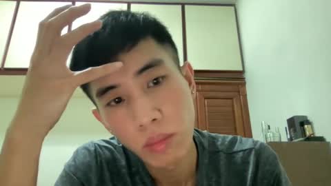 Snapshot of zseszsesz chatting on March 2025 03:18:02 PM Z online show from March 2025 03:18:02 PM