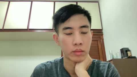 Snapshot of zseszsesz chatting on March 2025 03:28:02 AM Z online show from March 2025 03:28:02 AM