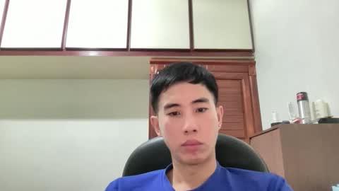 Snapshot of zseszsesz chatting on October 2025 04:09:02 PM Z online show from October 2025 04:09:02 PM