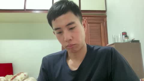 Snapshot of zseszsesz chatting on February 2026 03:32:01 PM Z online show from February 2026 03:32:01 PM