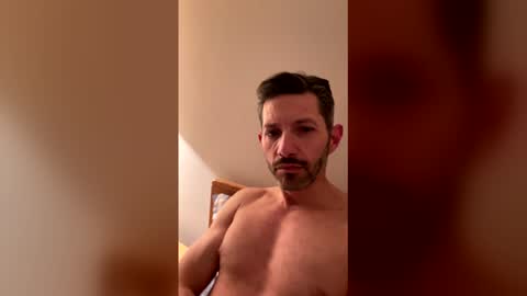 Snapshot of zulloking chatting on April 2026 03:37:01 AM zulloking online show from April 2026 03:37:01 AM