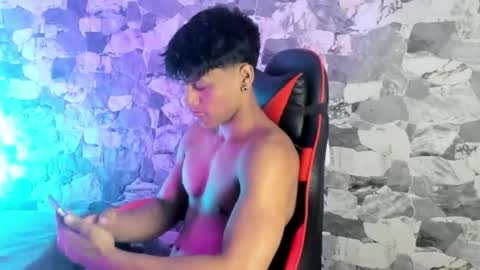 zyzz_1812 online show from April 2026 04:41:01 AM