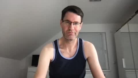 Snapshot of zzz123_cam chatting on December 2024 11:10:02 PM zzz123_cam online show from December 2024 11:10:02 PM