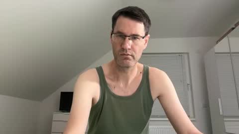 Snapshot of zzz123_cam chatting on February 2026 04:05:02 PM zzz123_cam online show from February 2026 04:05:02 PM