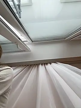 angelmommu online show from April 2026 07:20:02 AM