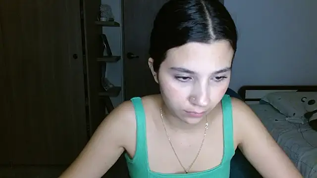 mia  lopez  online show from March 2026 02:05:02 AM