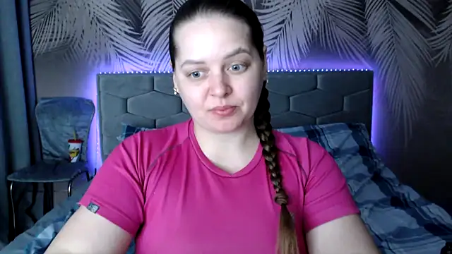 uliastar online show from March 2025 09:18:02 AM