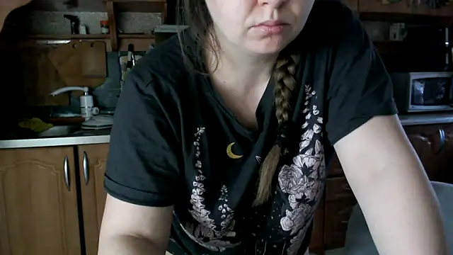 uliastar online show from February 2026 05:59:01 AM