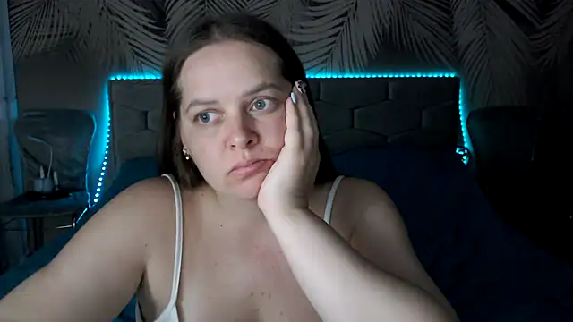 Snapshot of uliastar chatting on July 2026 11:27:01 AM uliastar online show from July 2026 11:27:01 AM