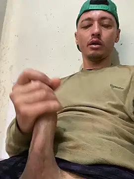 alexsandropllt online show from May 2026 03:28:02 PM
