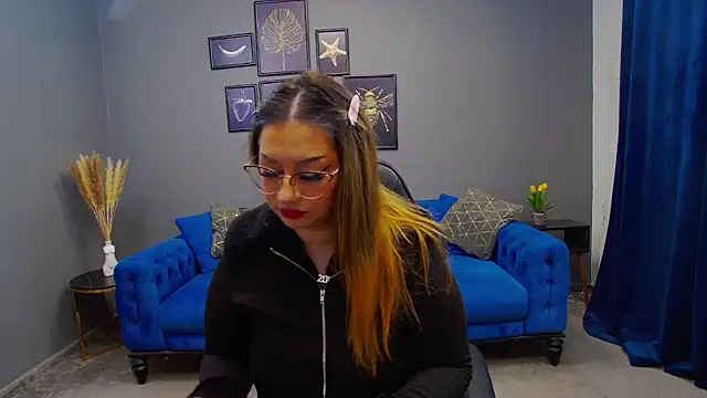 Snapshot of Katewalker_ chatting on January 2025 07:21:01 PM Katewalker online show from January 2025 07:21:01 PM