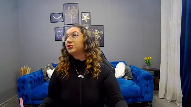 Snapshot of Katewalker_ chatting on January 2025 06:28:01 PM Katewalker online show from January 2025 06:28:01 PM