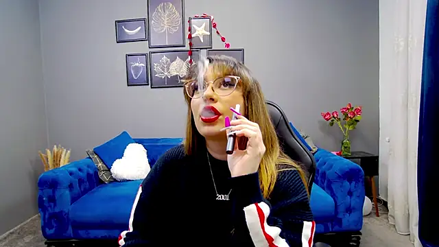 Snapshot of Katewalker_ chatting on February 2025 06:24:02 PM Katewalker online show from February 2025 06:24:02 PM