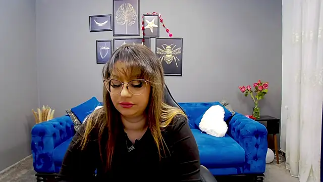 Snapshot of Katewalker_ chatting on February 2025 06:15:02 PM Katewalker online show from February 2025 06:15:02 PM