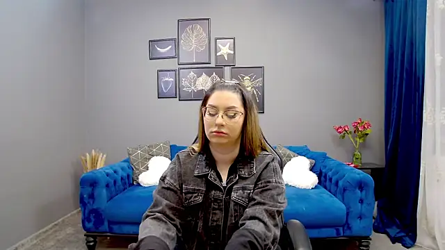 Snapshot of Katewalker_ chatting on February 2025 05:58:01 PM Katewalker online show from February 2025 05:58:01 PM