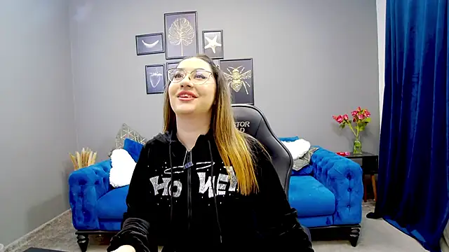 Snapshot of Katewalker_ chatting on March 2025 06:11:01 PM Katewalker online show from March 2025 06:11:01 PM