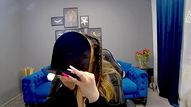 Snapshot of Katewalker_ chatting on March 2025 06:04:02 PM Katewalker online show from March 2025 06:04:02 PM