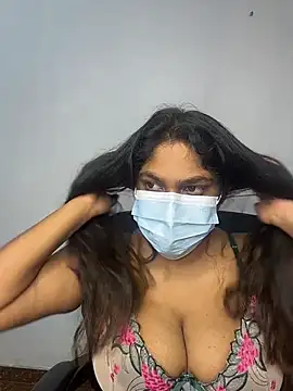 Snapshot of Black_Beauty997 chatting on February 2026 06:28:02 PM Black Beauty997 online show from February 2026 06:28:02 PM