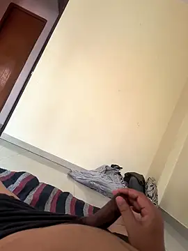 rajstrip12650 online show from February 2026 05:11:02 AM