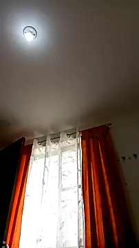 JohanyLatino online show from April 2026 03:42:02 PM