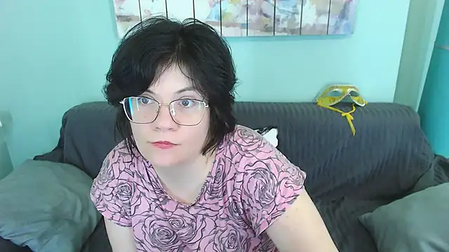 EverlyRays online show from February 2025 10:37:02 AM