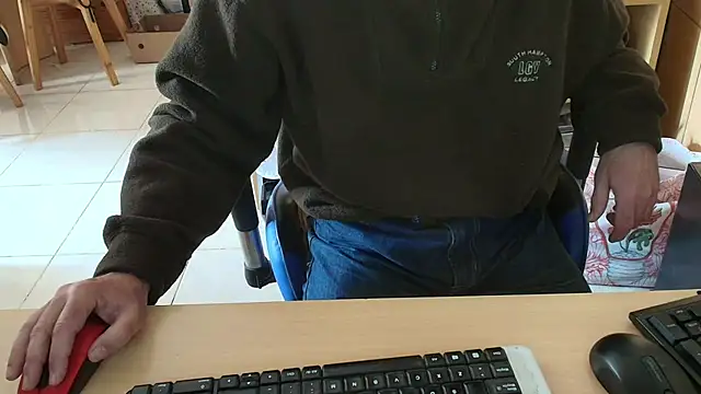 angelgarcia269 online show from July 2026 02:02:02 PM