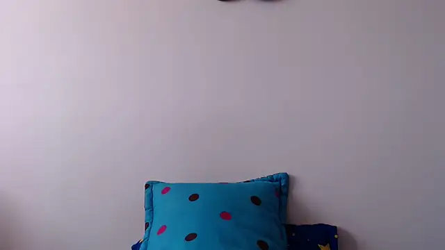 lady hot2xx online show from February 2026 03:51:01 PM