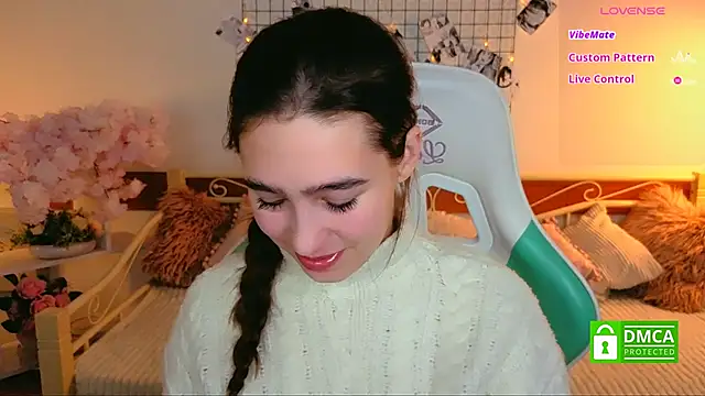  Eliizabeth  online show from February 2026 10:43:02 PM