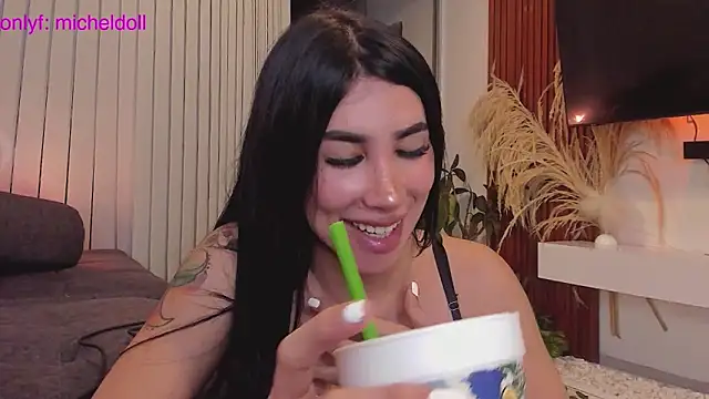 GarciaMilu online show from June 2026 02:20:01 AM