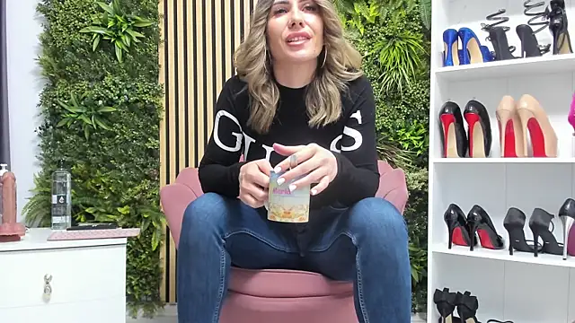 sweetcherry30 online show from April 2026 06:18:01 AM