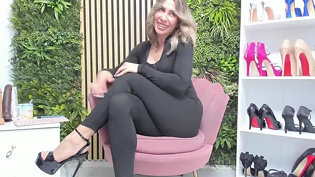 sweetcherry30 online show from April 2026 06:09:01 AM