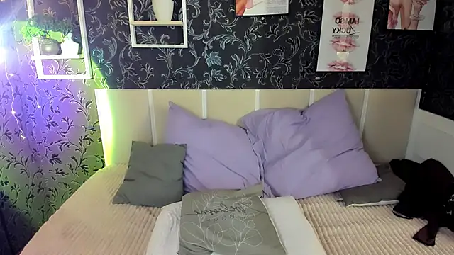 SofiaLovelyC online show from May 2026 05:58:02 AM