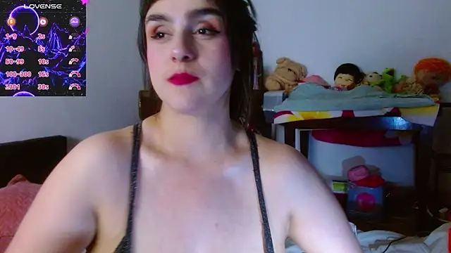 Snapshot of collette_beaufoy_ chatting on June 2026 11:49:01 PM collette beaufoy online show from June 2026 11:49:01 PM