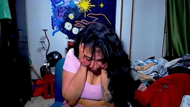 AmaraRoberts420 online show from May 2026 02:40:02 AM