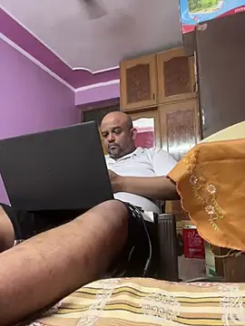 Snapshot of Dick_6inches chatting on July 2026 04:51:02 AM Dick 6inches online show from July 2026 04:51:02 AM
