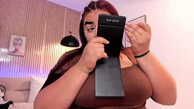 silvia lane online show from April 2026 05:12:02 AM