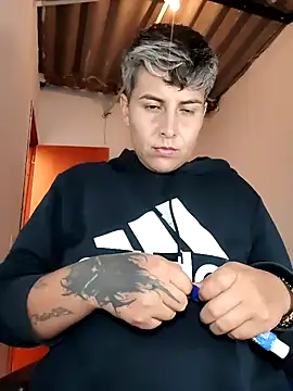 Yessi rousse online show from April 2026 07:17:02 PM