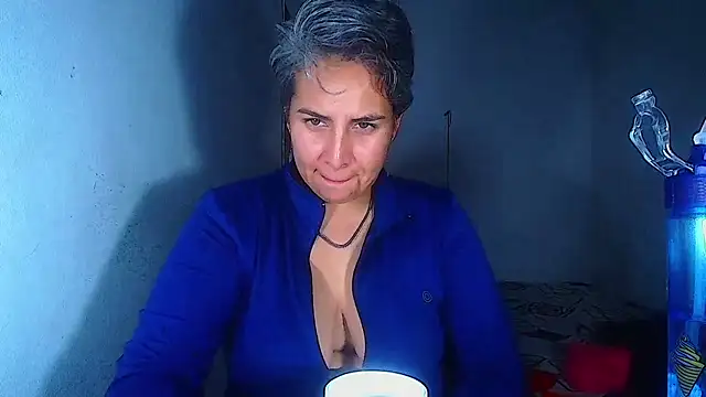 Yessi rousse online show from July 2026 12:24:02 AM