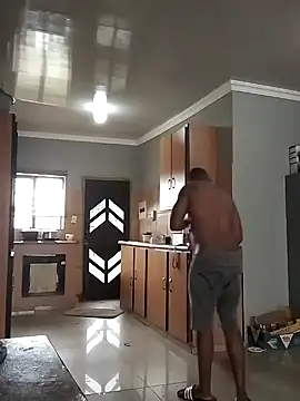 Snapshot of TheTwist chatting on February 2025 08:01:01 AM TheTwist online show from February 2025 08:01:01 AM