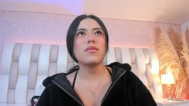 Rebeca jones online show from April 2026 12:06:02 PM