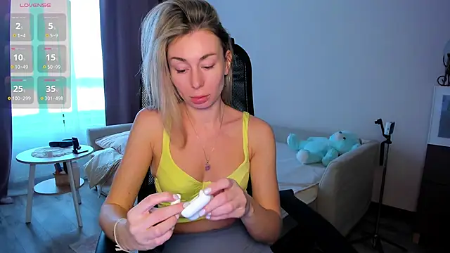 DannaEvan online show from March 2026 03:21:02 AM