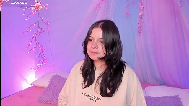 Mey moon online show from July 2026 01:58:01 AM