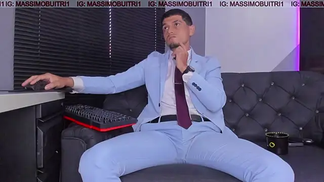 massimo g online show from December 2025 01:07:01 PM