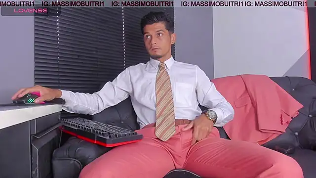 Snapshot of massimo_g chatting on June 2026 11:59:01 AM massimo g online show from June 2026 11:59:01 AM