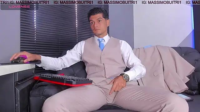 Snapshot of massimo_g chatting on June 2026 01:12:02 PM massimo g online show from June 2026 01:12:02 PM