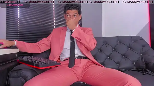 Snapshot of massimo_g chatting on July 2026 12:51:01 PM massimo g online show from July 2026 12:51:01 PM