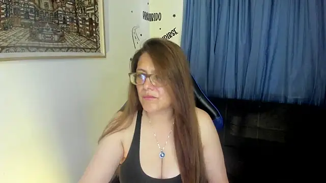 Snapshot of Ivette_Shaira chatting on June 2026 11:36:01 AM Ivette Shaira online show from June 2026 11:36:01 AM