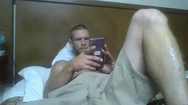 daddytim0 online show from April 2026 12:51:02 PM